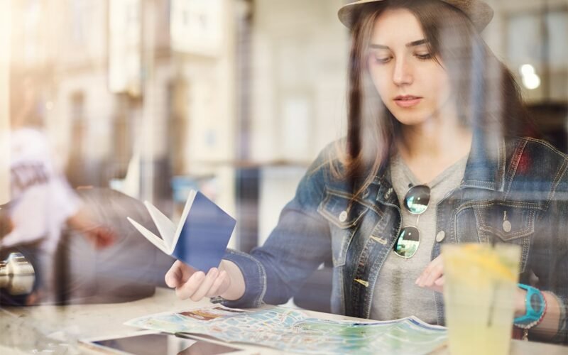 ఈ రోజు అంశంసమాజంలో జరుగుతున్న అకృత్యాలు ,వాటి పరిష్కారాలు*