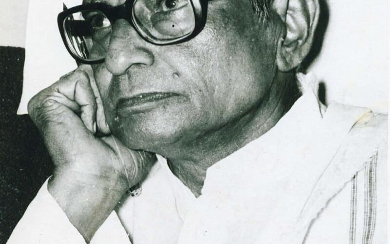 కొండవీటి వెంకటకవి(ప్రసిద్ధ కవి, హేతువాది చలనచిత్ర సంభాషణ రచయిత, వ్యాసకర్త)