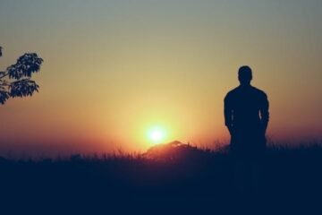 మనుషుల మీద..నాకు నమ్మకం పోయింది…!