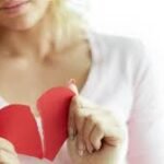 నిలకడ లేని ప్రేమ