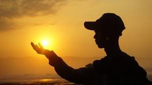 పొడిచే పొద్దులతో నడిచిపో…!!!